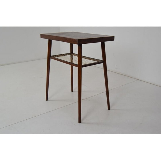 Image 1 of Mid-century eikenhouten bijzettafel van Drevopodnik Holesov, Tsjecho-Slowakije 1960