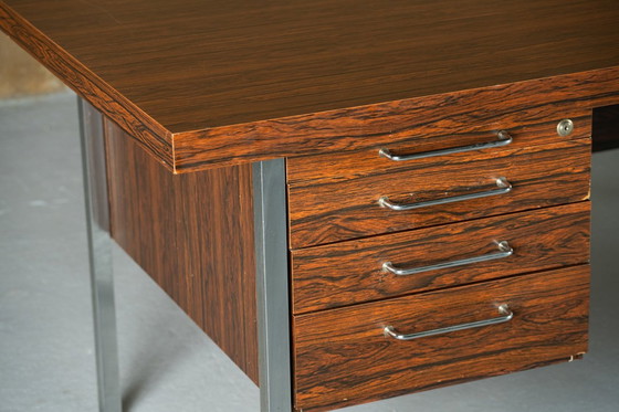 Image 1 of Mid Century Palissander en metalen bureau, Denemarken 1970's