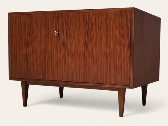 Image 1 of Mid Century Kast