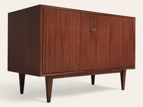 Image 1 of Mid Century Kast