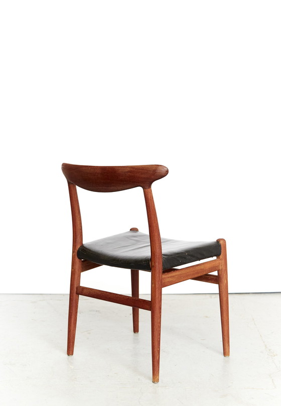 Image 1 of Hans J. Wegner eetkamerstoel W2 voor CMMadsen I set van drie