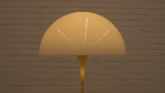Image 1 of Vintage Vloerlamp | Louis Poulsen | Panthella | Verner Panton