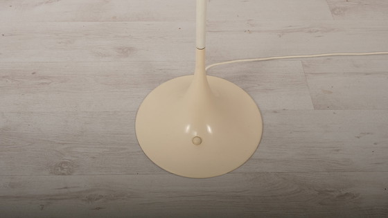 Image 1 of Vintage Vloerlamp | Louis Poulsen | Panthella | Verner Panton