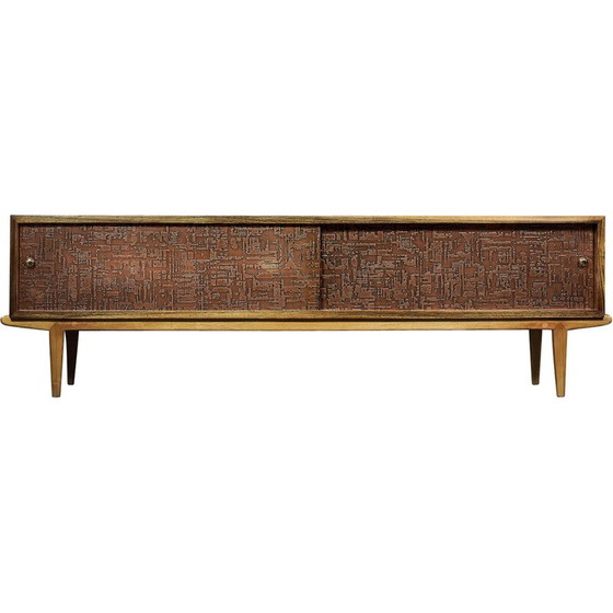 Image 1 of Vintage berkenhouten dressoir met koperreliëf, 1960