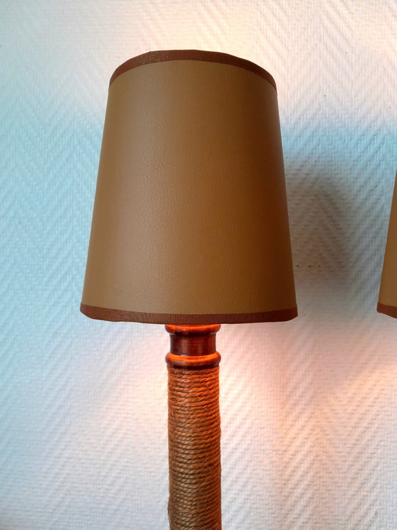 Image 1 of 2X Vintage Houten Touw en Kunstlederen Lampen