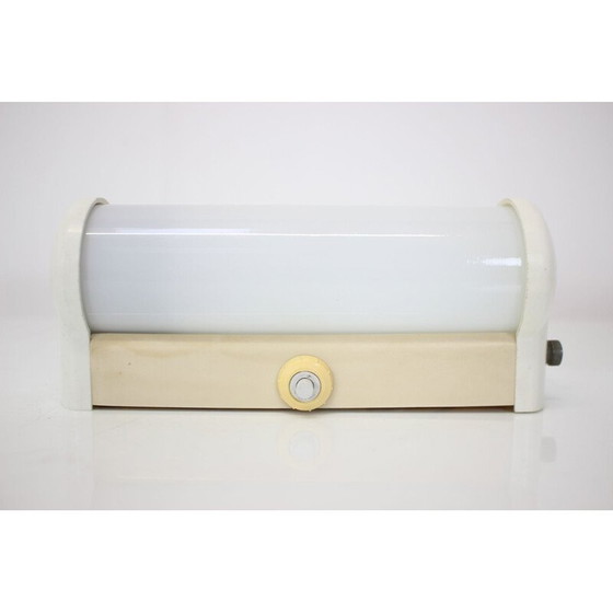 Image 1 of Vintage wandlamp van bakeliet en glas, Tsjecho-Slowakije 1930