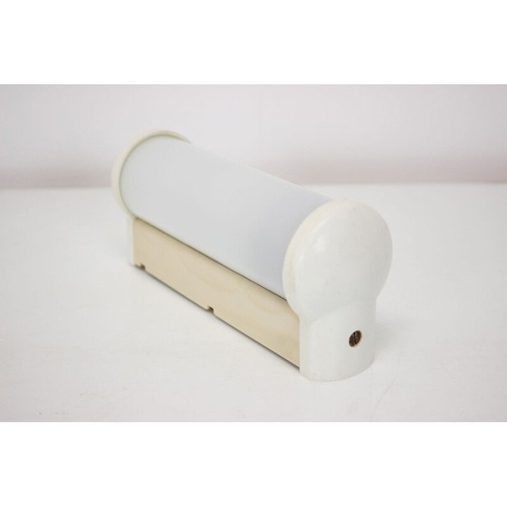 Image 1 of Vintage wandlamp van bakeliet en glas, Tsjecho-Slowakije 1930