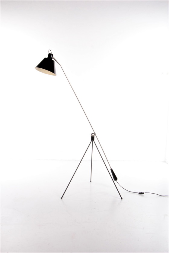 Image 1 of Artiforte Magneto vloerlamp ontwerp van H.Fillekes Jaren50 Nederland