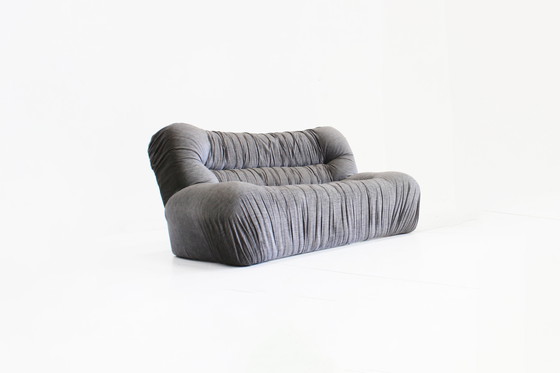 Image 1 of Vintage italiaanse sofa grijs fluweel