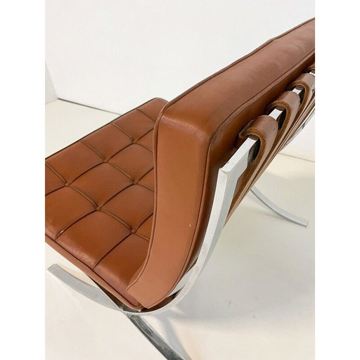 Paar vintage bruin lederen Barcelona fauteuils van Mies Van Der Rohe voor Knoll