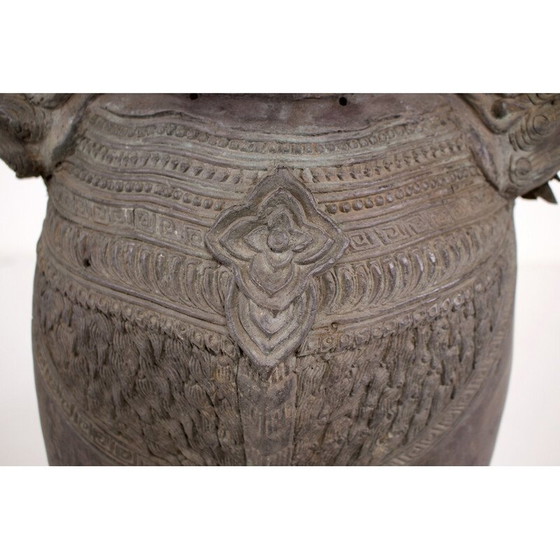 Image 1 of Paar vintage bronzen "Singha" tempel bescherm leeuwen, Thailand