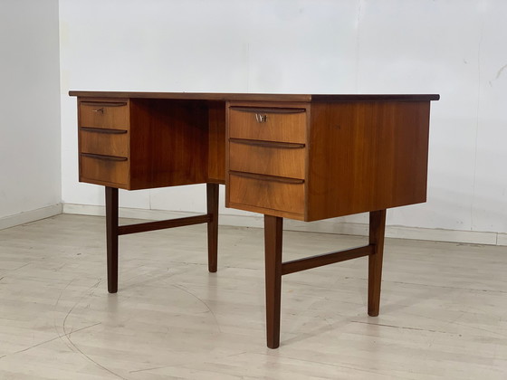 Image 1 of Deens teak bureau bureau vintage