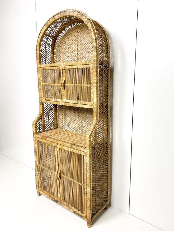 Image 1 of Vintage rotan rieten boogkast met deurtjes