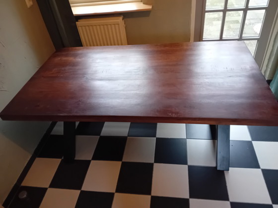 Image 1 of Nieuwe Eettafel 