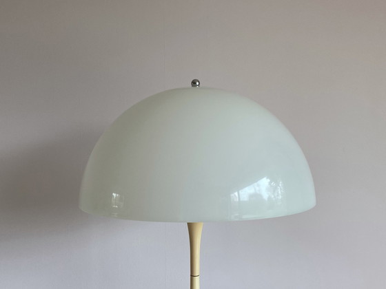 Image 1 of Verner Panton Panthella D.50Cm Louis Poulsen lamp