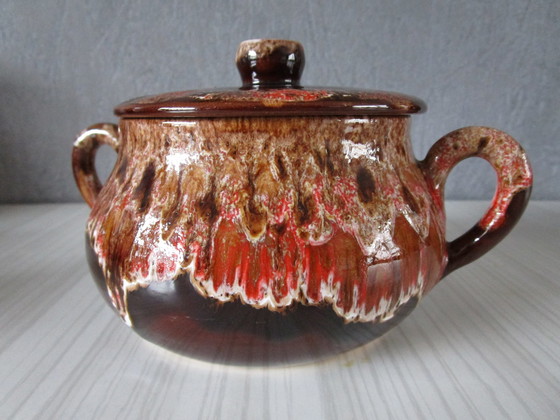 Image 1 of Vallauris Koffieservies - Rood Roze En Bruin Geëmailleerd Terracotta (Circa 1950)