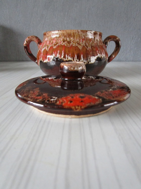 Image 1 of Vallauris Koffieservies - Rood Roze En Bruin Geëmailleerd Terracotta (Circa 1950)