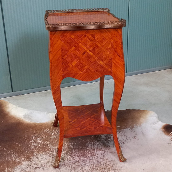 Image 1 of Parquetry Table Ambulante