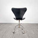 Eerste editie Arne Jacobsen, Fritz Hansen bureaustoel model 3117