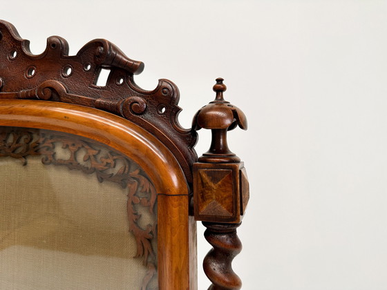 Image 1 of Antiek Victoriaans naaldvilten haardscherm