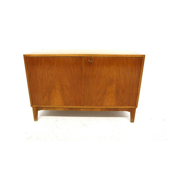 Image 1 of Scandinavisch notenhouten highboard vintage, Zweden 1960