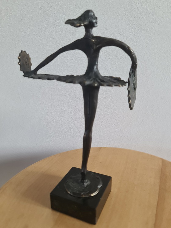 Image 1 of Danseres Met Waaiers Van Corry Ammerlaan