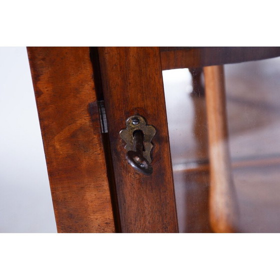 Image 1 of Vintage Biedermeier vitrinekast van notenhout en massief sparrenhout, jaren 1830