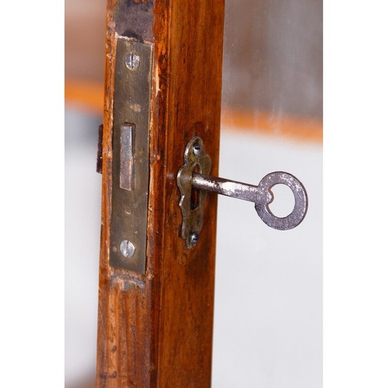 Image 1 of Vintage Biedermeier vitrinekast van notenhout en massief sparrenhout, jaren 1830