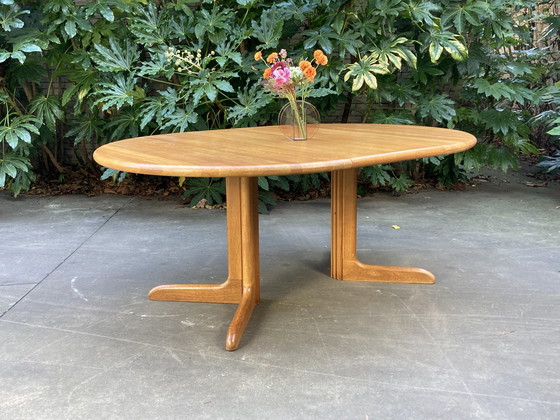 Image 1 of Vintage Niels O. Moller Deense Ronde Ovale Eettafel 1960S