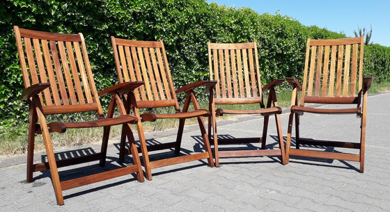 Image 1 of 4 Teak and Garden Ocean Recliners, inklapbaar