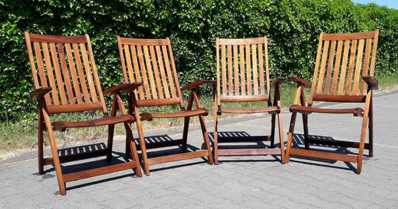 Image 1 of 4 Teak and Garden Ocean Recliners, inklapbaar