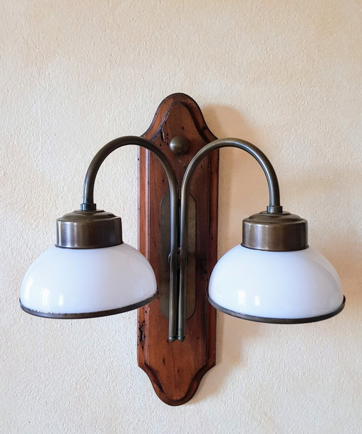 Opalen glazen wandlamp