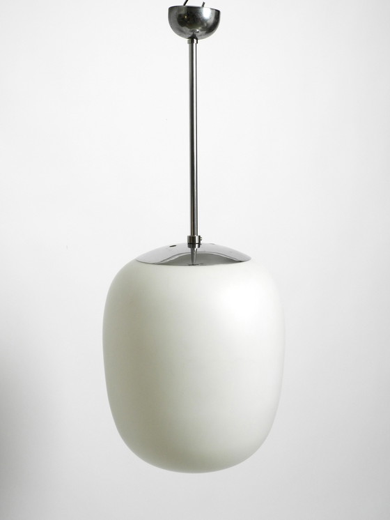 Image 1 of Mid Century Modernistische XL Wagenfeld glazen hanglamp Düren