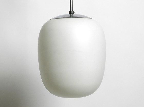 Image 1 of Mid Century Modernistische XL Wagenfeld glazen hanglamp Düren