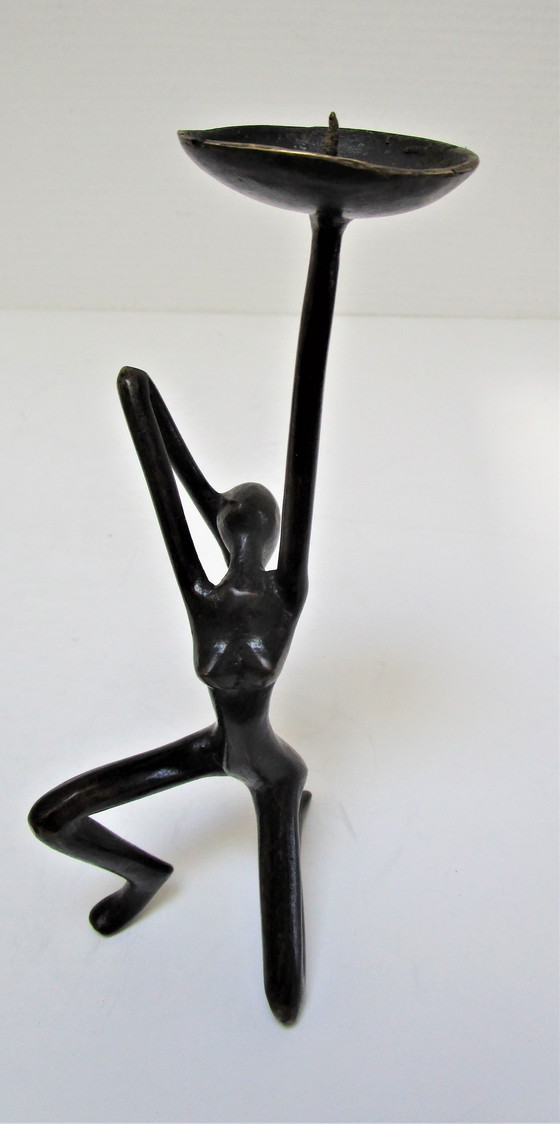 Image 1 of Gezwart bronzen kandelaar vrouw jaren 70