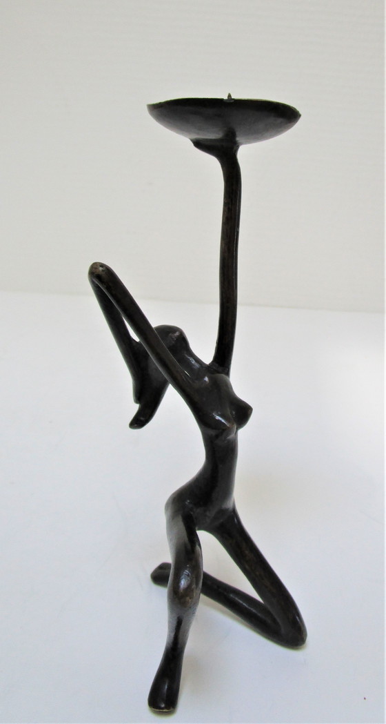 Image 1 of Gezwart bronzen kandelaar vrouw jaren 70