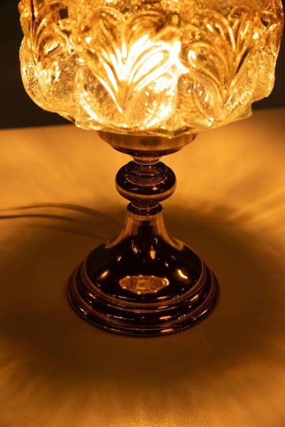 Image 1 of Vintage glazen 60s schemerlamp messing, Swedish glass lamp