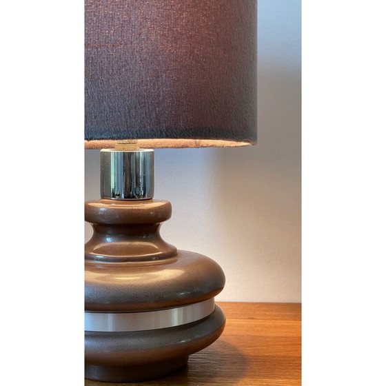 Image 1 of Vintage geëmailleerde keramische lamp omringd door aluminium, 1970