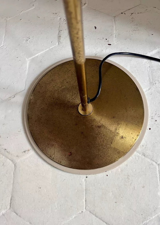 Image 1 of Vintage vloerlamp, massief messing en crème gelakt metaal, Italië 1970