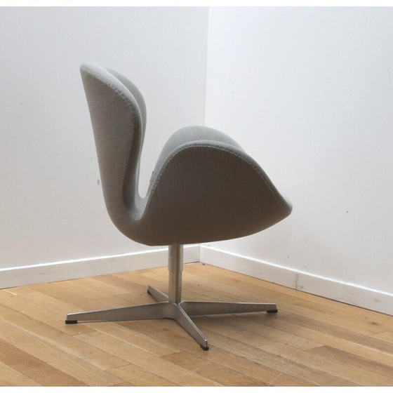 Image 1 of Vintage Swan Stoel van Arne Jacobsen voor Fritz Hansen