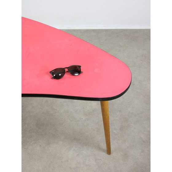 Image 1 of Vintage rode ovale tafel, Italië