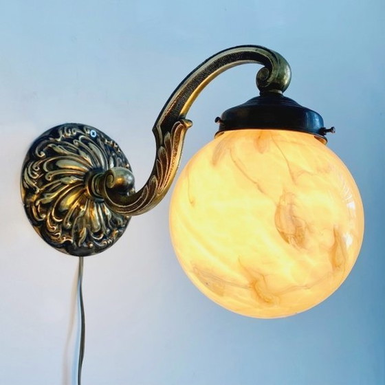 Image 1 of Artdeco wandlamp messing opaline 1930's