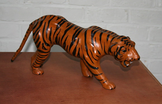 Image 1 of Vintage Papier Maché Tijger