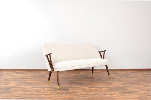 Mid Century Noorse Teak & Boucle Sofa, 1960S.