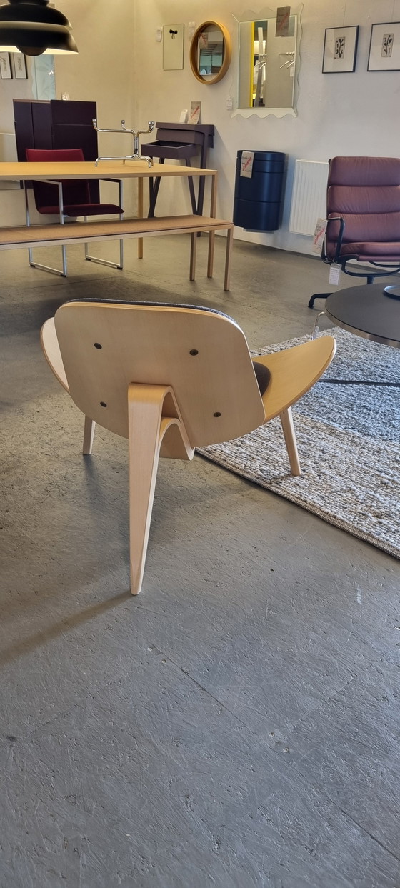 Image 1 of Carl Hansen Shell Chair van Hans J. Wegner