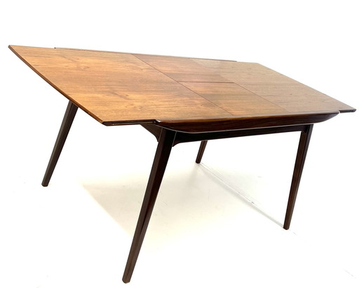 Louis van Teeffelen Milano eettafel