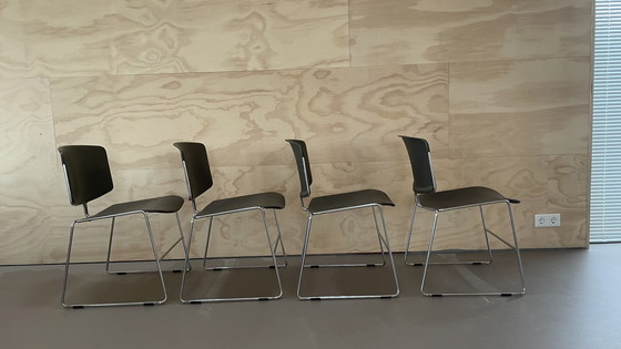 Image 1 of 4x Steelcase Max-Stacker eetkamerstoelen