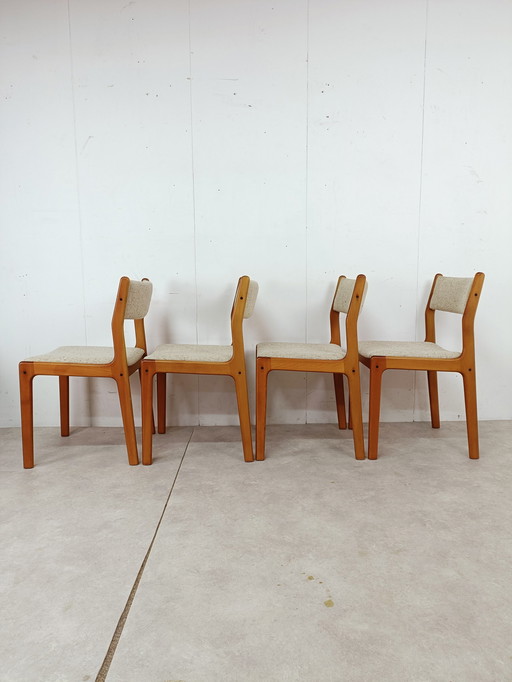 4x Findahl's møbler eetkamerstoelen