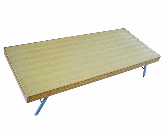 Image 1 of Vintage dagbed