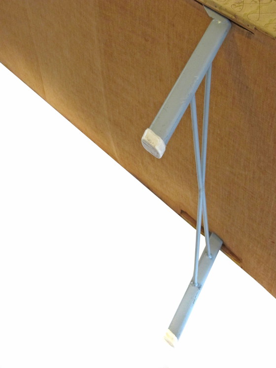 Image 1 of Vintage dagbed